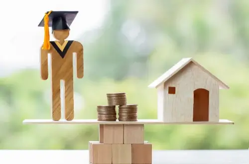 Can I Qualify for a Mortgage While I’m Still Paying for Student Loans?